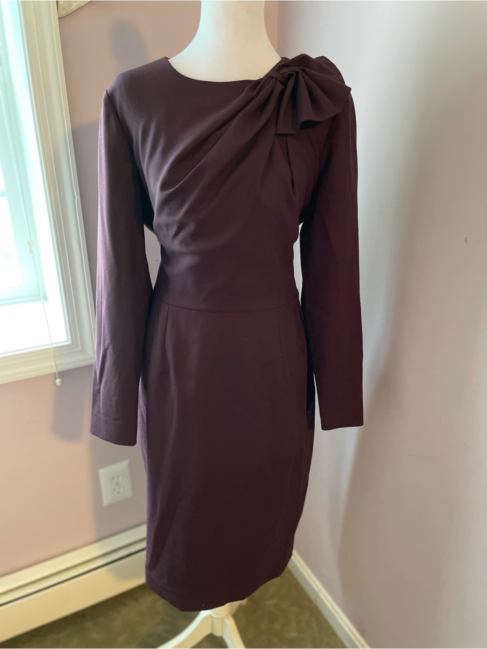 Elegant Long-Sleeve Midi Dress with Shoulder Bow in Plum